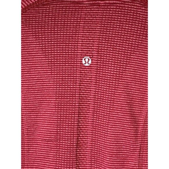 Lululemon Run Swiftly Tech Womans Size 10 1/4 Zip Long Sleeve with Thumbholes - Picture 3 of 7